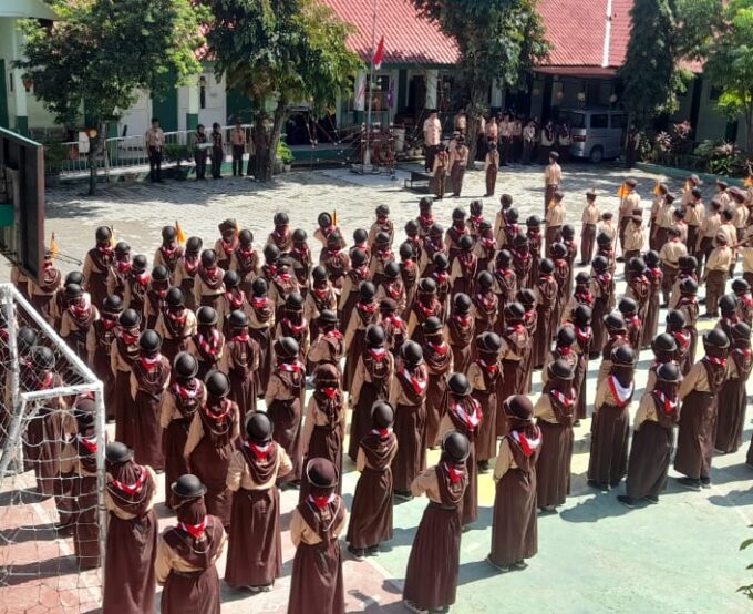 Pelantikan Dewan Penggalang Kelas 7 di MTsN 2 Magetan