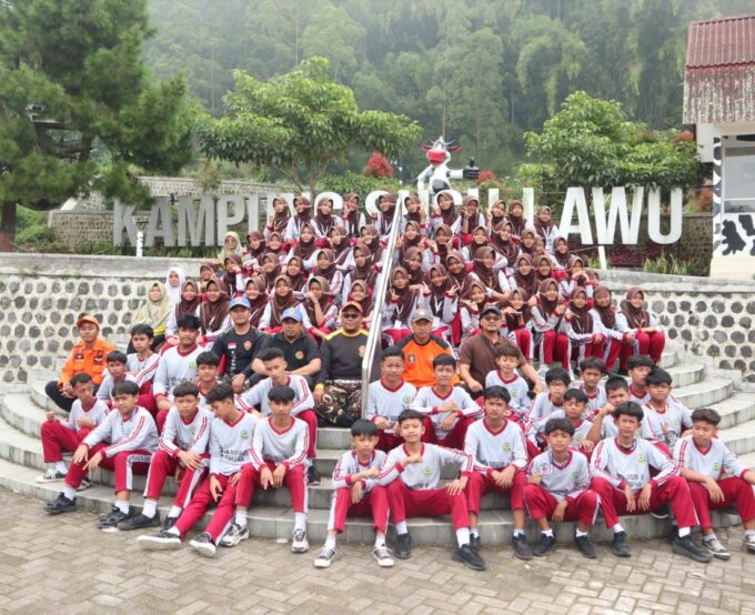 MTsN 2 Magetan Selenggarakan Latihan Dasar Kepemimpinan bagi Pengurus OSIS dan Dewan Penggalang