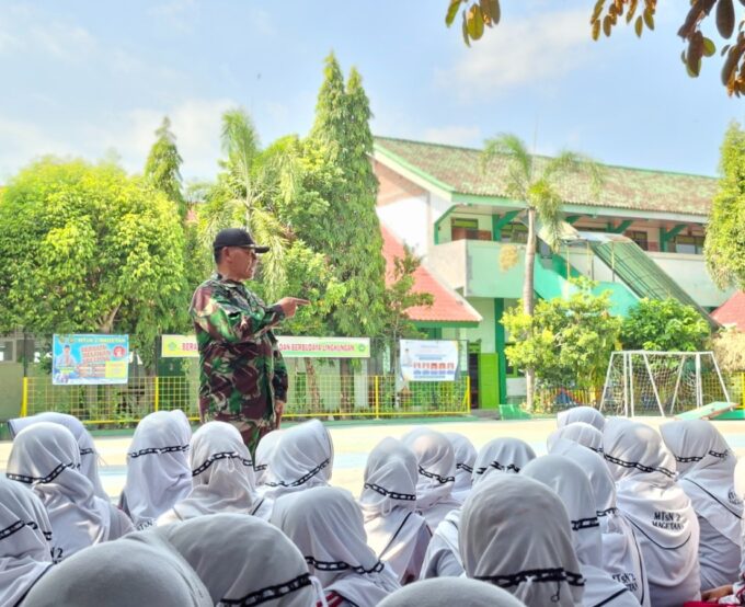 MTsN 2 Magetan Lanjutkan Kegiatan Penguatan Karakter Murid Bersama Koramil Barat