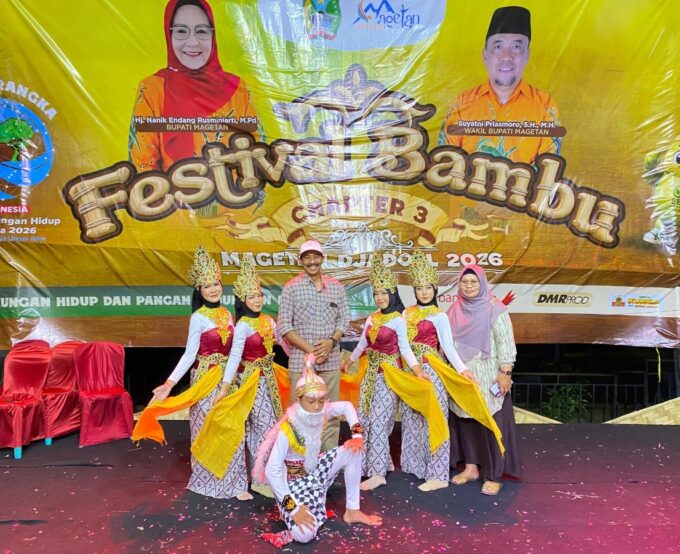 Siswa MTsN 2 Magetan Tampilkan Tari Anoman Obong di Festival Bambu Chapter 3 Magetan Djadoel 2026