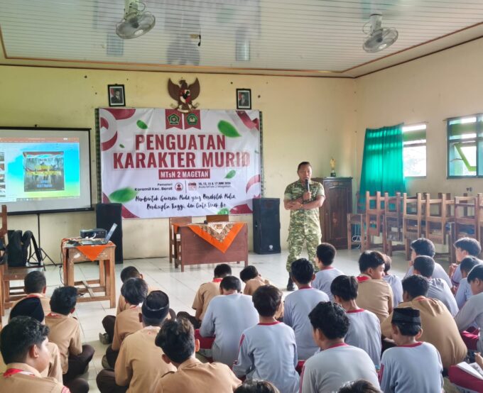 MTsN 2 Magetan Lanjutkan Program Penguatan Karakter Murid Bersama Koramil Barat