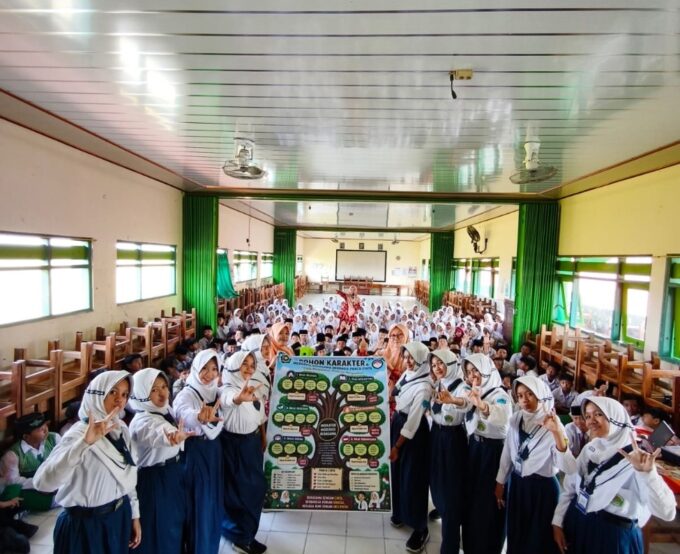 Sosialisasi Penguatan Moderasi Beragama dengan tema Cinta Menyatukan, Moderasi Beragama Menguatkan dalam kegiatan Matamuda