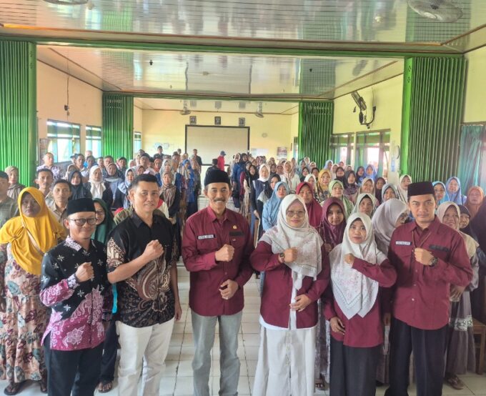 MTsN 2 Magetan Gelar Pertemuan Wali Murid dan Sosialisasi Program Kelas